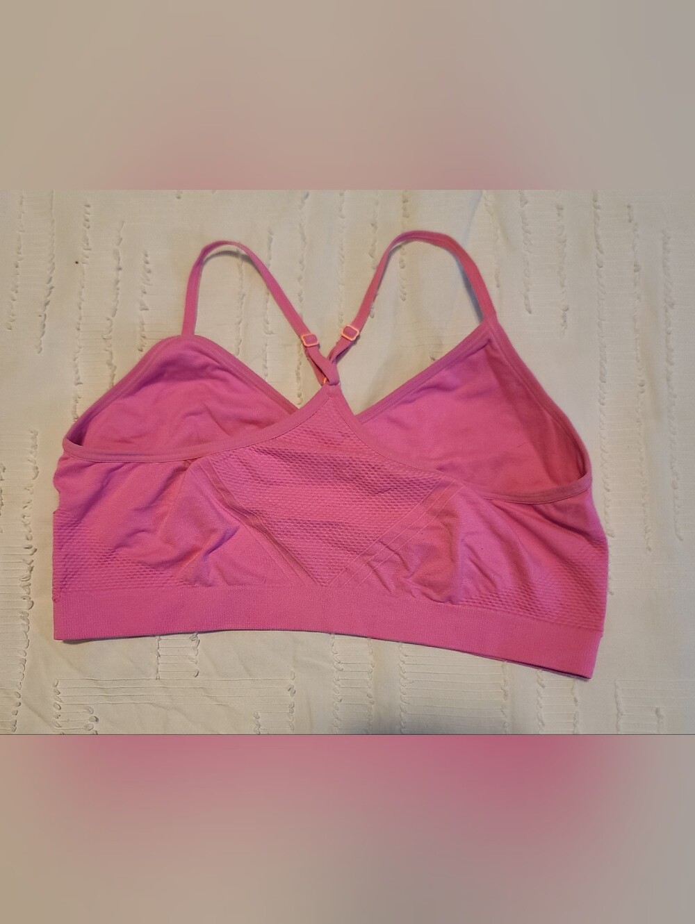 Danskin Pink Solid Pullover Wireless Racerback Sports Bra L Stretch